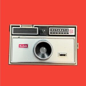Kodak instamatic 104 film camera untested